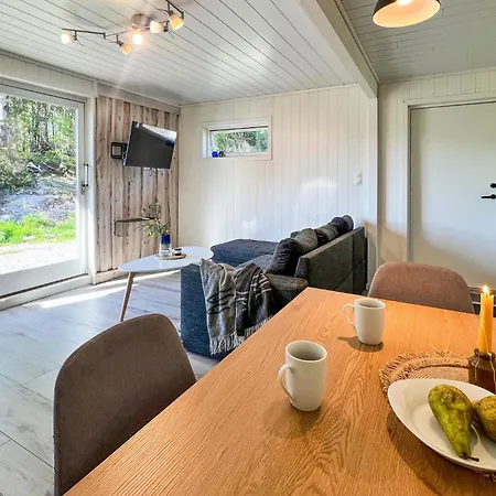 Stunning In With House Sea View マンダール
